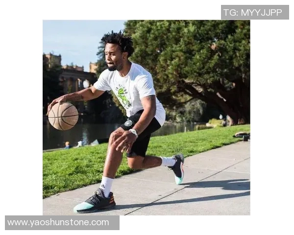 重庆滑板队区域防守分析与战术调整探讨