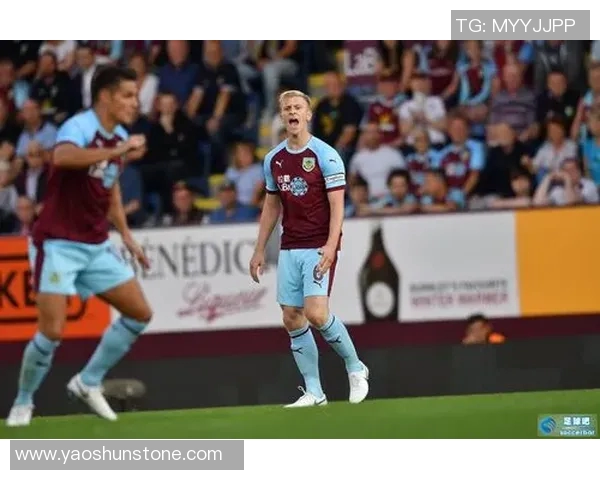 曼联新赛季重整旗鼓实力分析与战术调整深度剖析