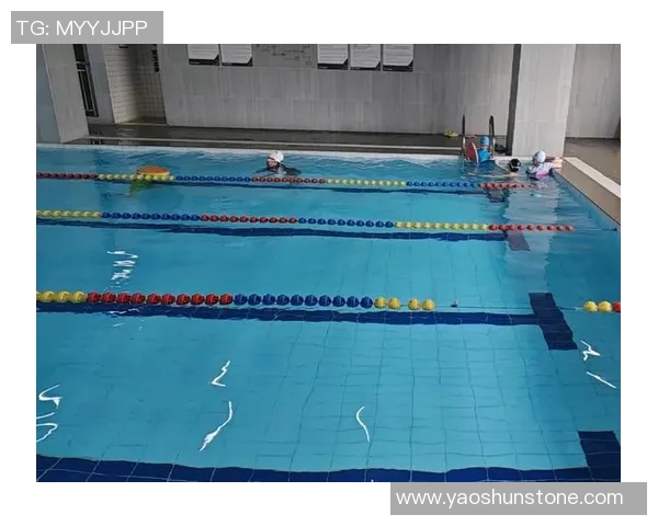 游泳教学方法创新探索提升学员技能的有效策略与实践总结